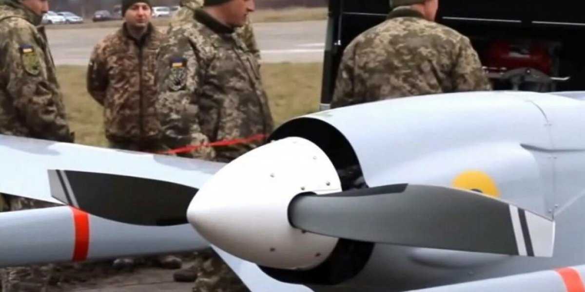 Украина «испытала» турецкий беспилотник в небе над Донбассом