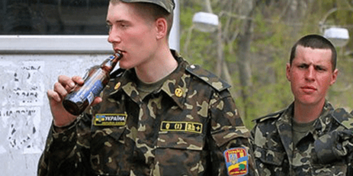 Десятками солдаты ВСУ покидают боевые посты в Донбассе