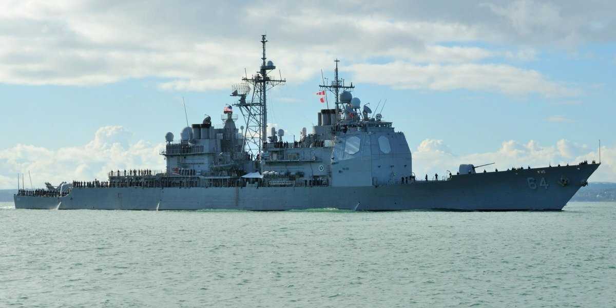 Пентагон «вынашивает» идею превратить свои «старые» крейсеры Ticonderoga в противоракетные «плавбатареи»