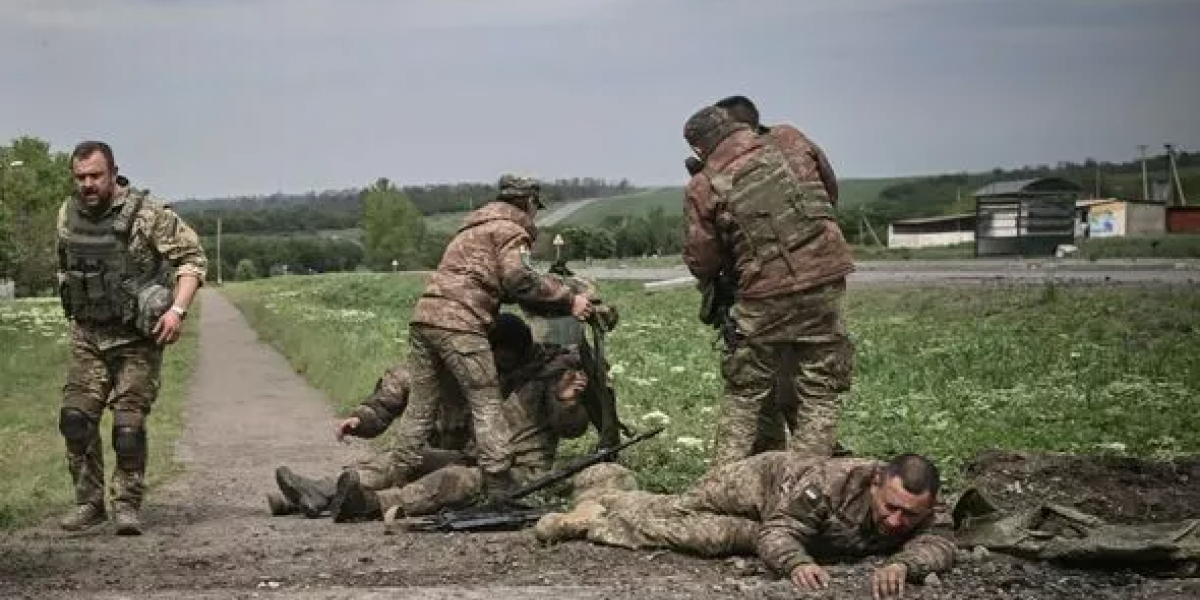 «Вы — пушечное мясо» — резкое предупреждение британского тинэёджера-добровольца британцам, воюющим на Украине