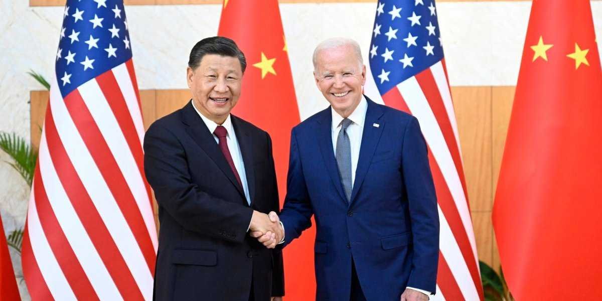 Экс-сотрудник Белого дома: «заленая» повестка Байдена ставит США в зависимость от Китая