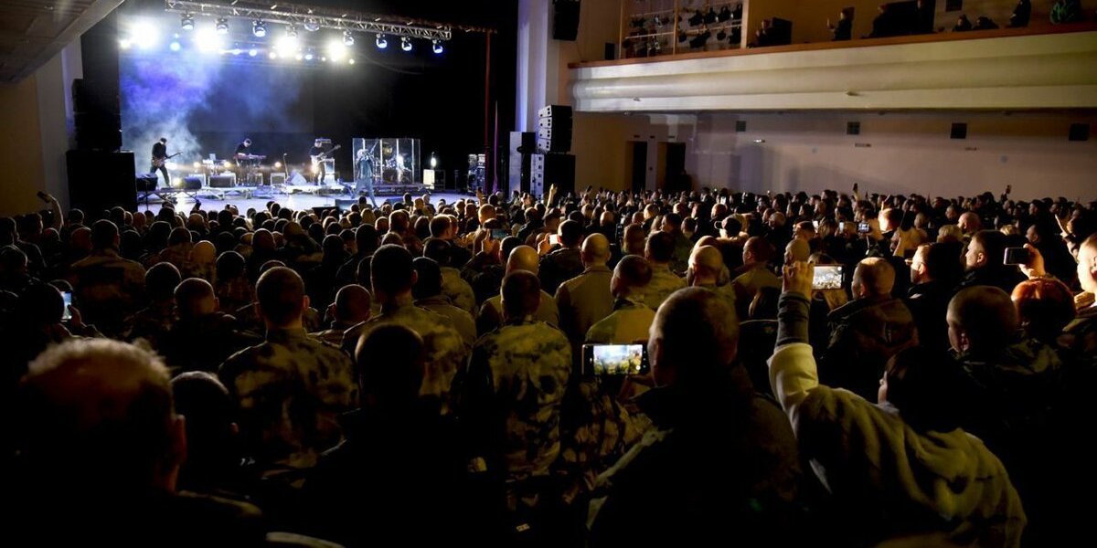 SHAMAN дал благотворительные концерты в Донбассе. Впереди тур по Новороссии