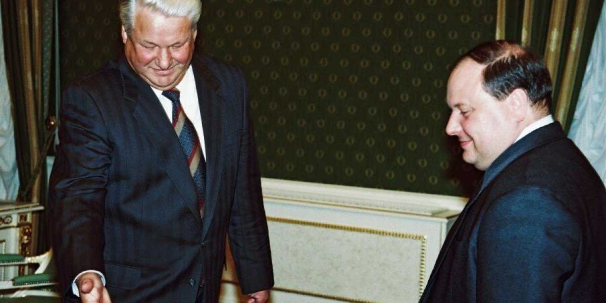 Опубликованы секретные материалы, из которых стало ясно как, когда и за что Борис Ельцин продал Россию
