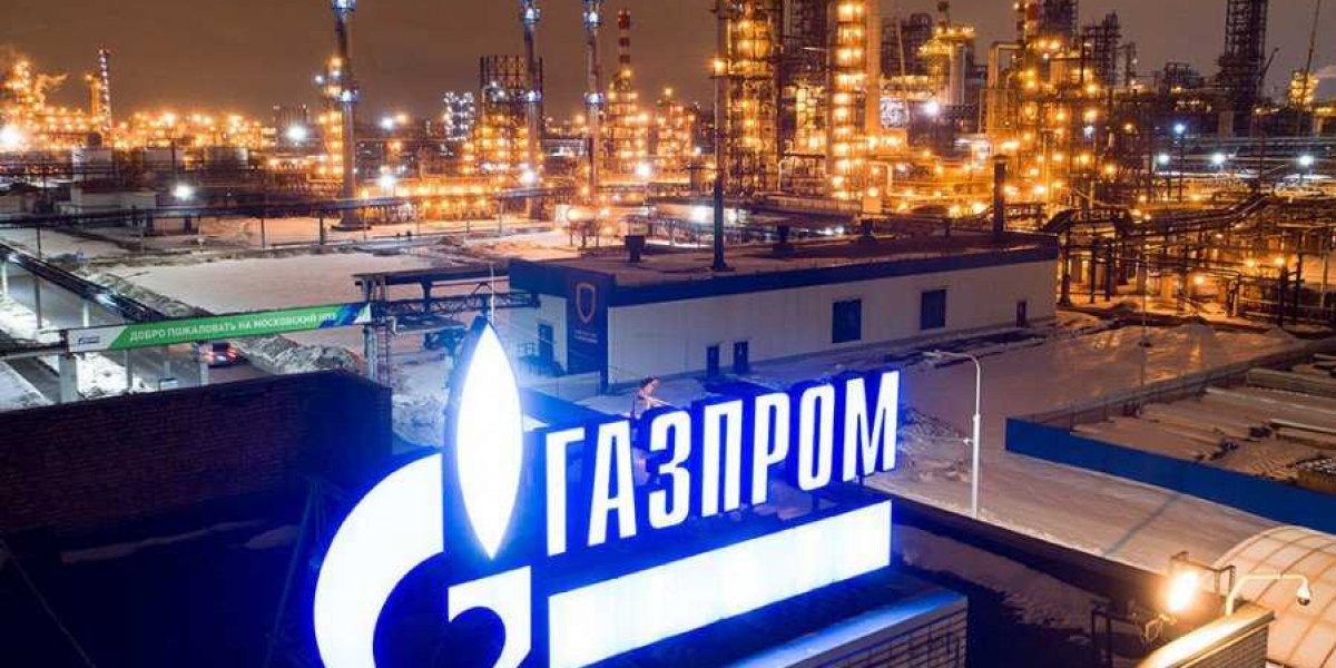 «Умудрились распродать даже «Газпром»»: экономист разгадал хитрый финт Путина на ВЭФ