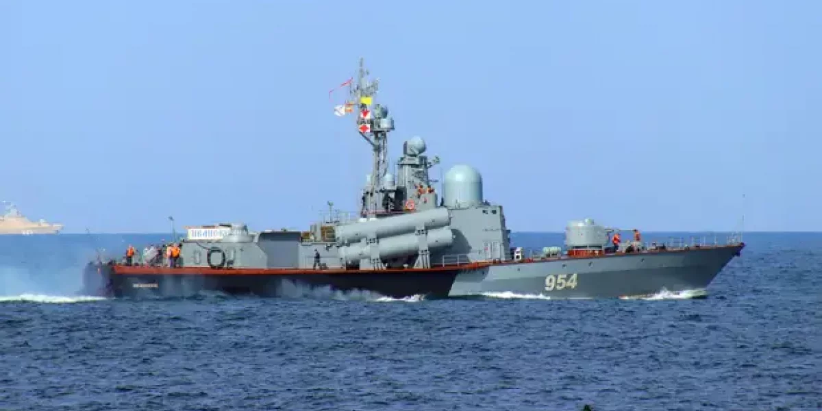 Новая потеря Черноморского флота. ВСУ потопили ракетный корабль