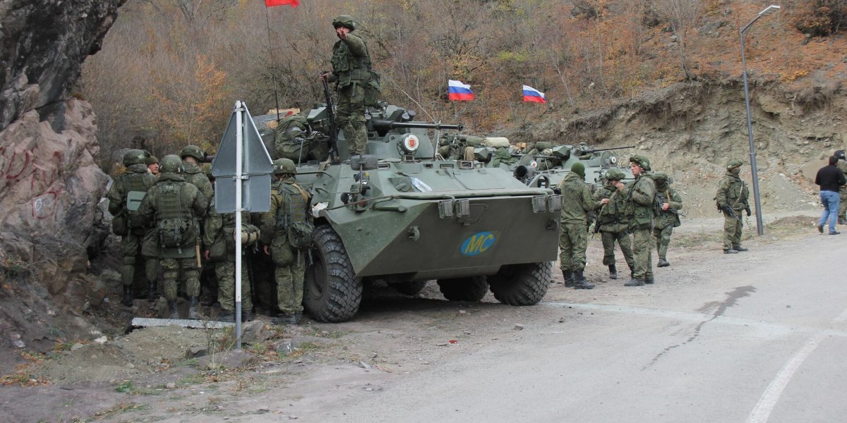 Смысла больше нет: Почему Россия выводит войска из Карабаха?
