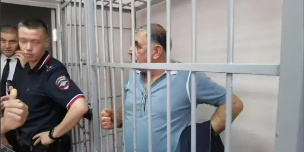 В Азербайджане уже сравнивают Россию с Германией 30-х и призывают сжечь посольство