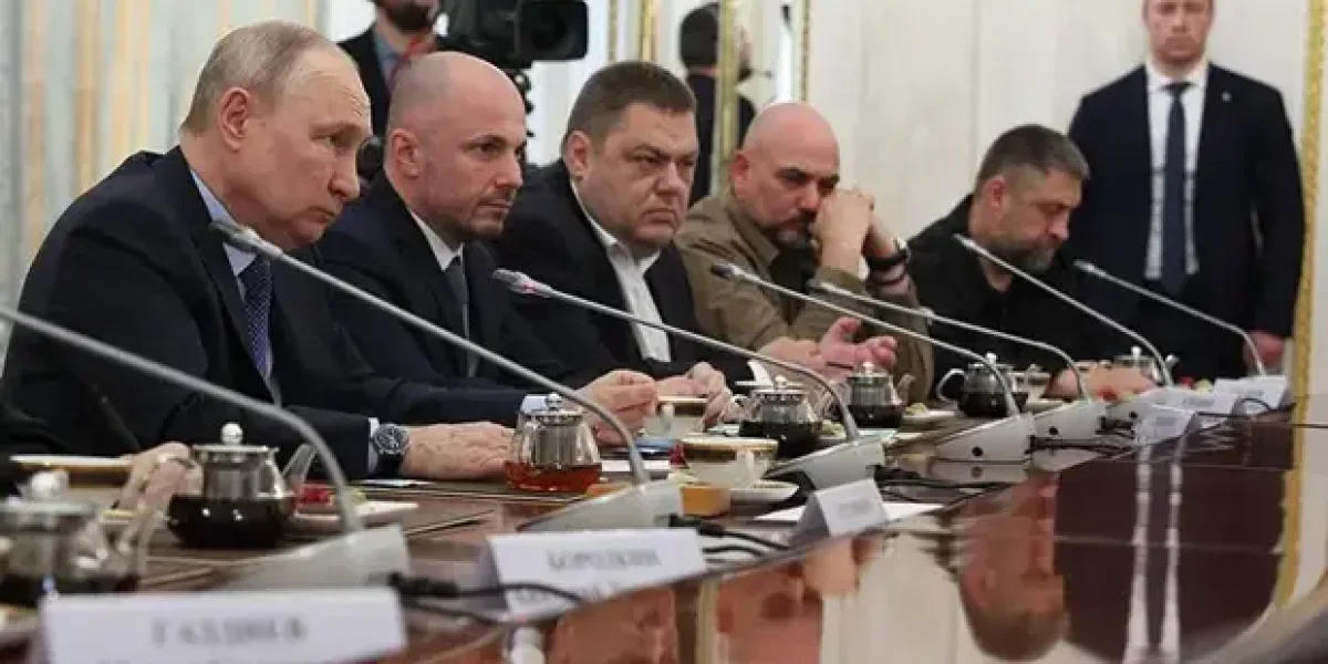 Сладков не согласился с Путиным. Решился это сказать. «Если я кого-то уязвил — я этого и хотел»