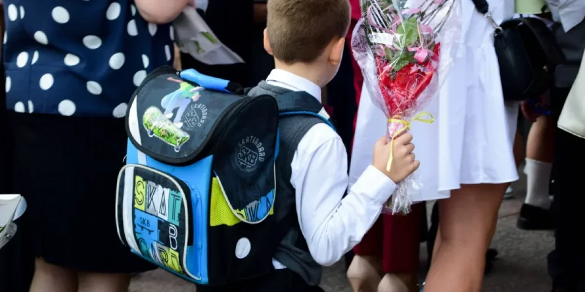 Магазины канцтоваров исчезают с улиц: как 7%-ный рост цен на школьные наборы меняет рынок Магазины канцтоваров исчезают с улиц: как 7%-ный рост цен на школьные наборы меняет рынок