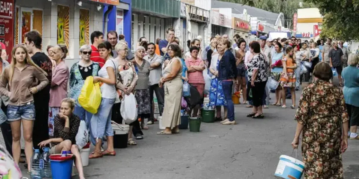 Царев бьет тревогу. Почему Донецк из «города роз» превратился в «город … (нечистот)»