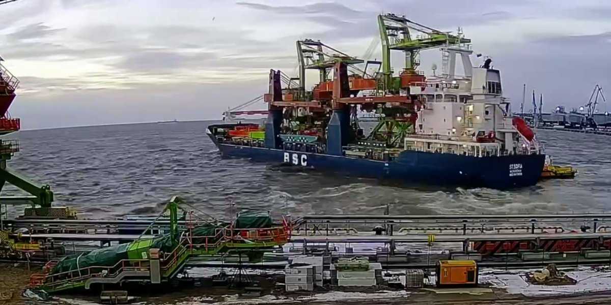 Неожиданный поворот: США возобновляют закупки российского циркония на фоне изменений в зерновом экспорте Неожиданный поворот: США возобновляют закупки российского циркония на фоне изменений в зерновом экспорте