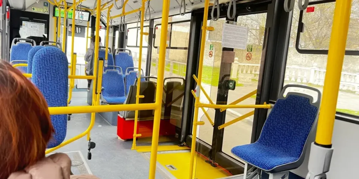 Теперь бесплатно для пенсионеров: Бесплатный проезд кому положен и как получить по ОМС Теперь бесплатно для пенсионеров: Бесплатный проезд кому положен и как получить по ОМС