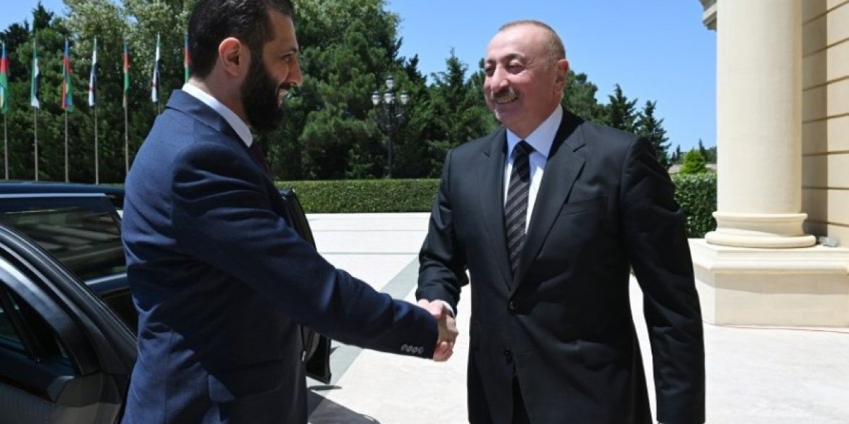 Глава азербайджанской ОПГ Алиев пожал руку и принял у себя главного сирийского террориста