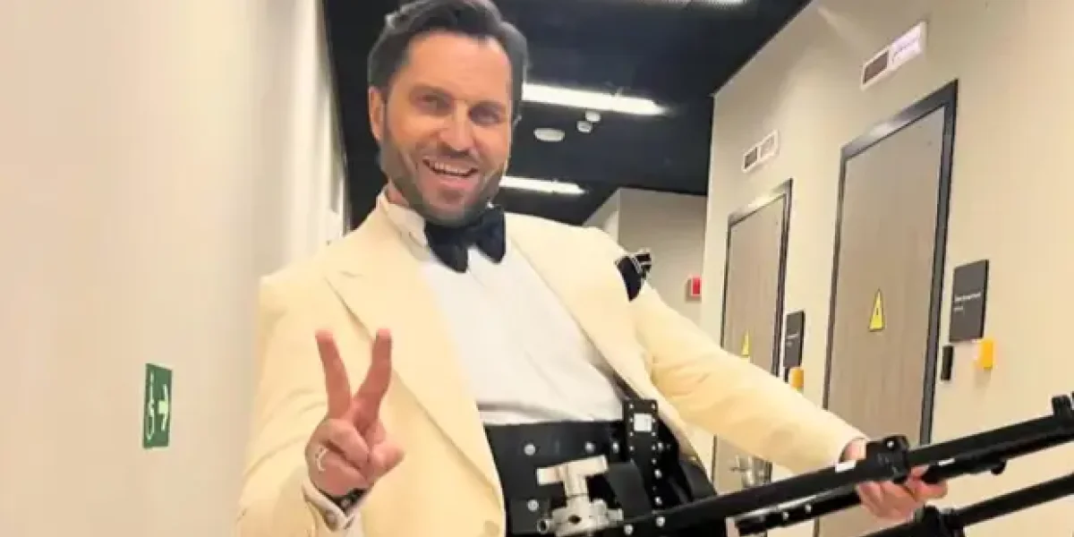 Цена осуждения: Звёзды против СВО, но за гонорары в России Цена осуждения: Звёзды против СВО, но за гонорары в России