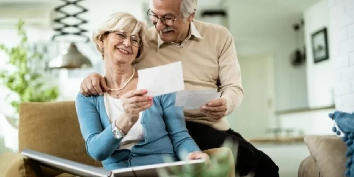 Пенсия под 20%: как Сбербанк заманивает пенсионеров эксклюзивными условиями Пенсия под 20%: как Сбербанк заманивает пенсионеров эксклюзивными условиями