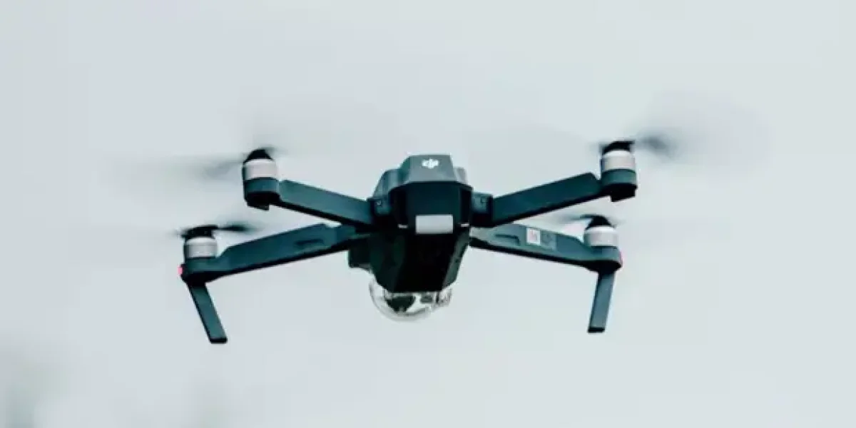 Москва вновь под прицелом: ПВО оперативно сбила беспилотник, летевший к столице