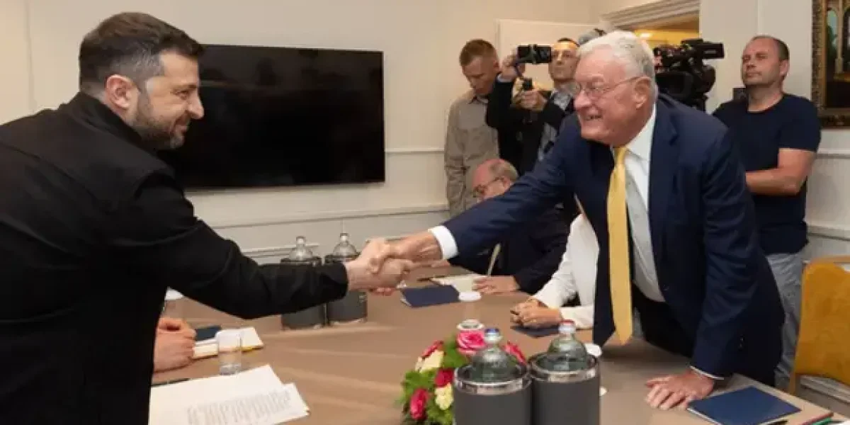 Как только США получили от Украины зерновые терминалы в Одессе, туда полетело. Крики, визги, перья летят