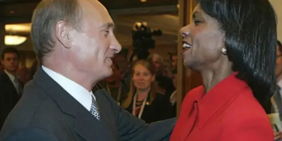 &laquo;С 6 лет бил людей и пил пиво&raquo;. В США вышла книга о Путине