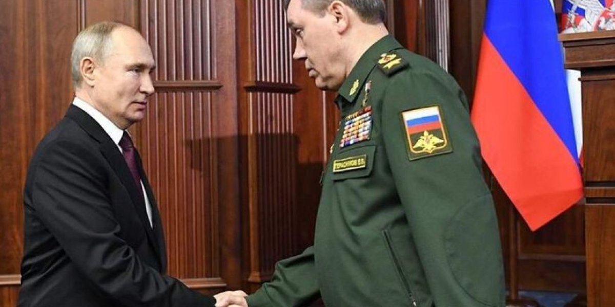 Путин дал важное распоряжение Герасимову. Все решится в августе-сентябре: Разведчик Путин дал важное распоряжение Герасимову. Все решится в августе-сентябре: Разведчик