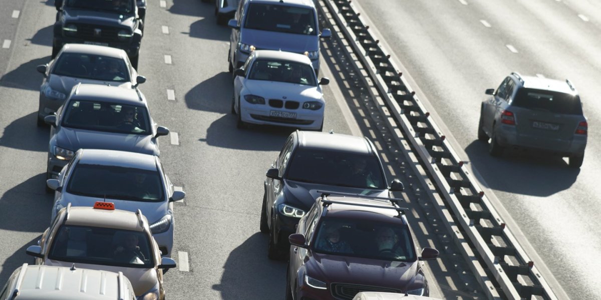 Массовые пробки парализовали дороги в Крым в начале августа