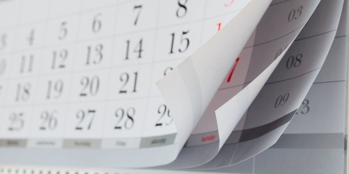 Ноябрь 2025: короткая рабочая неделя и как продлить отдых до 8 дней Ноябрь 2025: короткая рабочая неделя и как продлить отдых до 8 дней