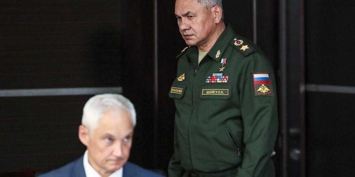 «Шойгу довёл Минобороны до деградации. Простые отставки не спасут»: INSIDER-T «Шойгу довёл Минобороны до деградации. Простые отставки не спасут»: INSIDER-T