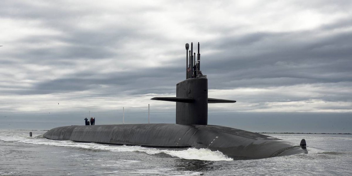Трамп и атомные подводные лодки: первый шаг к ядерной пропасти?
