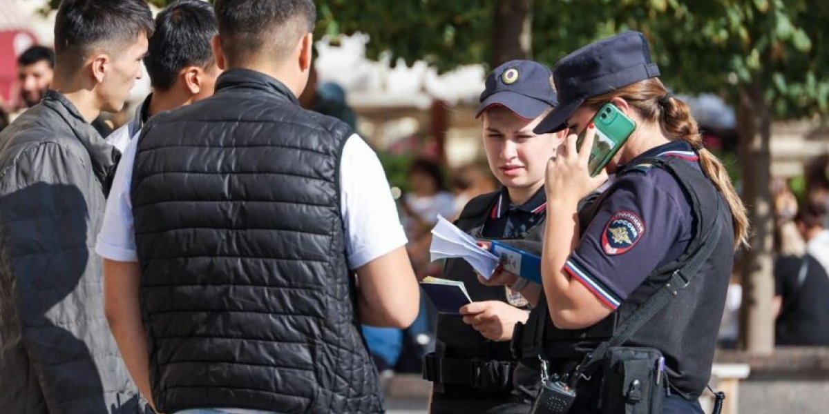 Расширены основания для лишения гражданства РФ и выдворения мигрантов Расширены основания для лишения гражданства РФ и выдворения мигрантов