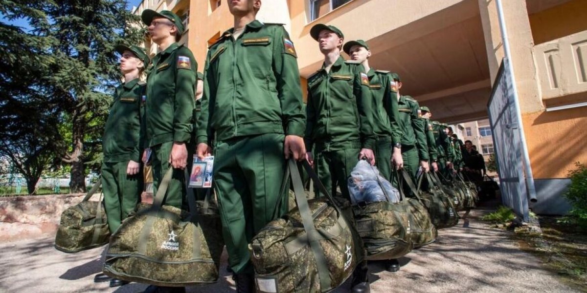 Армия или станок: как изменится призыв в России с новыми правилами альтернативной службы Армия или станок: как изменится призыв в России с новыми правилами альтернативной службы
