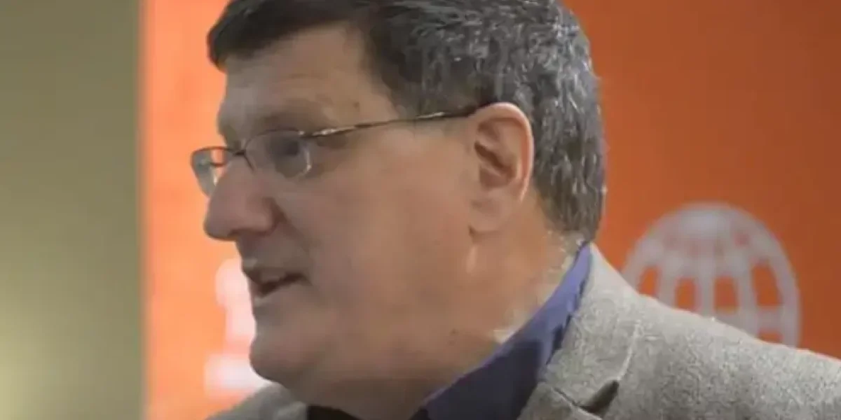 «Русские лишили их нефти!»: американский разведчик Риттер рассказал о страданиях Азербайджана «Русские лишили их нефти!»: американский разведчик Риттер рассказал о страданиях Азербайджана