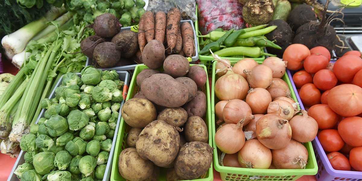 Борщевая инфляция: почему овощи дешевеют в августе на 20% Борщевая инфляция: почему овощи дешевеют в августе на 20%