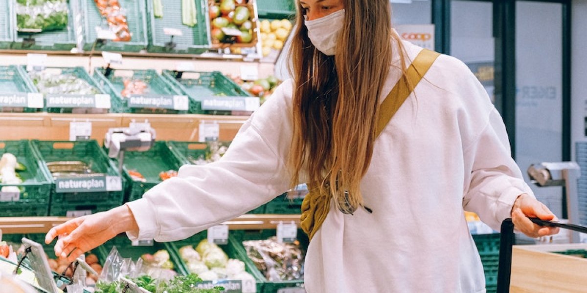 Ценовой шторм в сентябре: Какие продукты в России подорожают на 10% и как сэкономить Ценовой шторм в сентябре: Какие продукты в России подорожают на 10% и как сэкономить