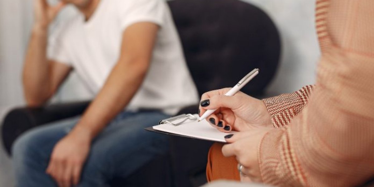 Пять привычек, которые крадут ваш интеллект в глазах окружающих: мнение психолога Пять привычек, которые крадут ваш интеллект в глазах окружающих: мнение психолога