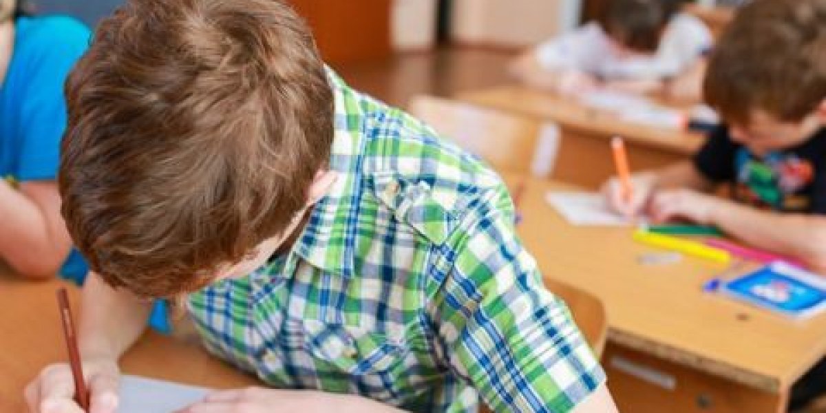 Историческое решение Минпросвещения: домашние задания для школьников ограничили 3,5 часами в день Историческое решение Минпросвещения: домашние задания для школьников ограничили 3,5 часами в день