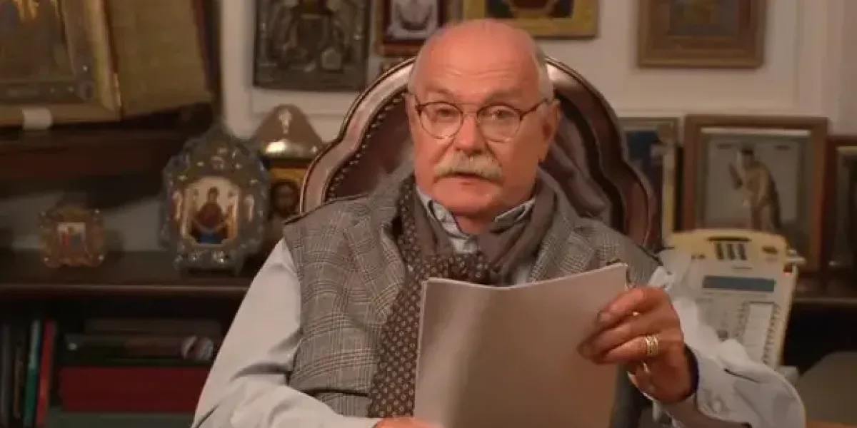 Азербайджанские СМИ атаковали Никиту Михалкова за его слова в «Бесогоне». Приплели даже Березовского Азербайджанские СМИ атаковали Никиту Михалкова за его слова в «Бесогоне». Приплели даже Березовского