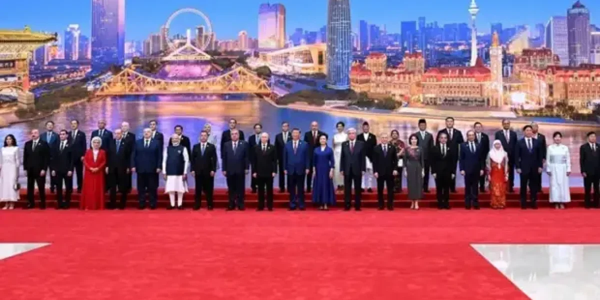 Алиев сказал, что претендует на замороженные российские деньги. И нагрубил Индии