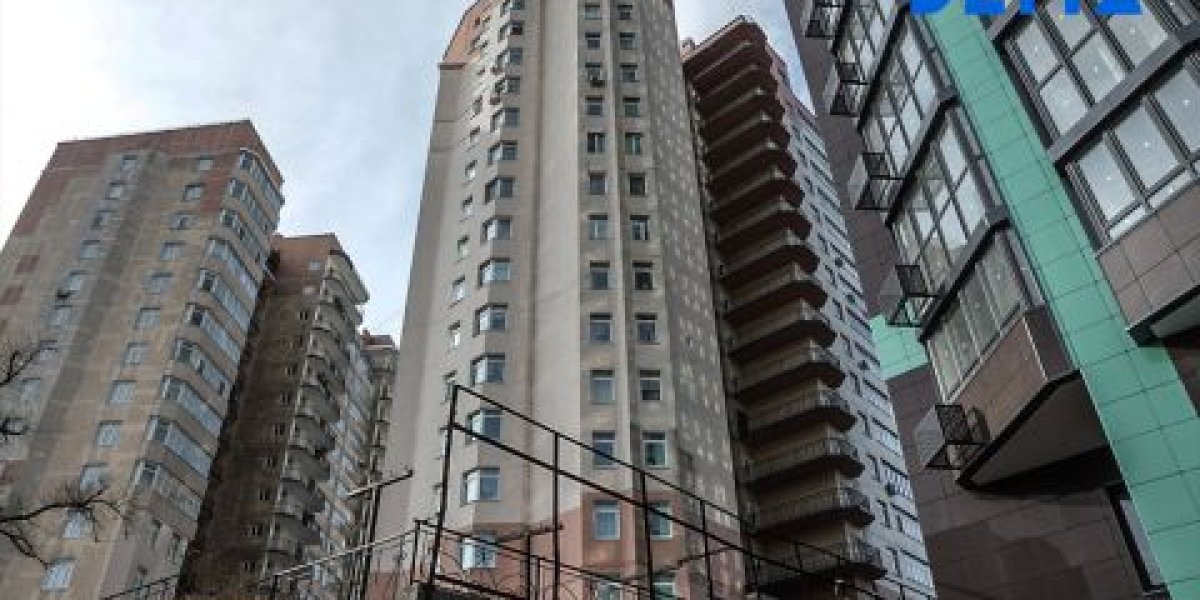 Крах ипотечной эпохи: как россияне переходят на наличные и рассрочку в условиях дорогих кредитов Крах ипотечной эпохи: как россияне переходят на наличные и рассрочку в условиях дорогих кредитов