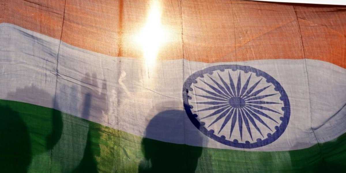 Индия сбрасывает американские оковы: Разоблачение Делягина Индия сбрасывает американские оковы: Разоблачение Делягина