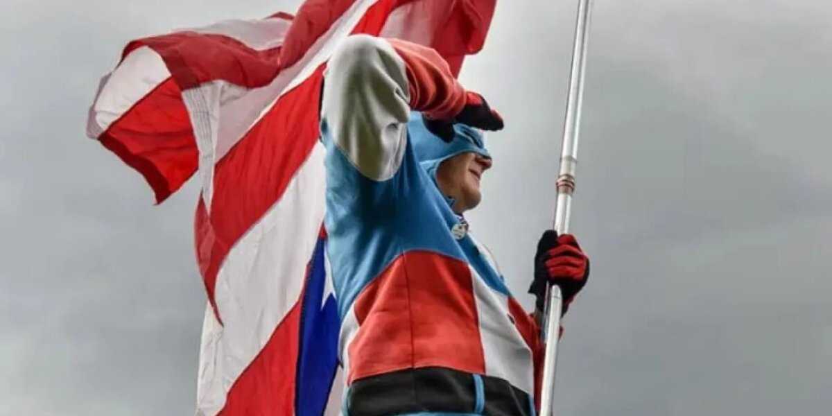 В эфире у Соловьёва смеялись: В это пророчество Жириновского не верили. А оно сбывается на глазах. Дело касается Трампа