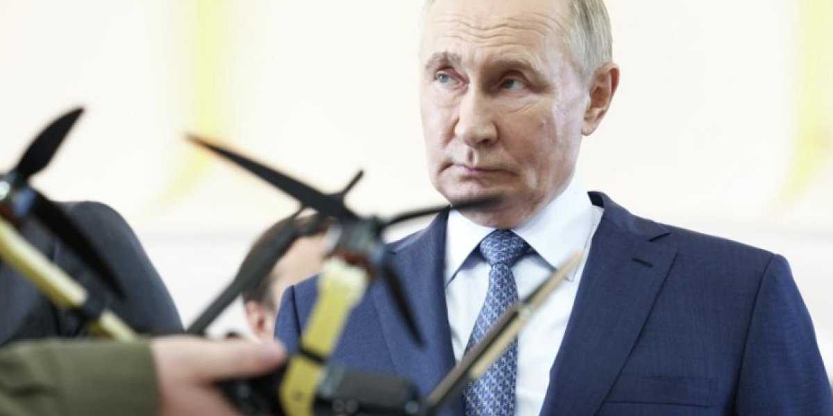 Немцы бьют тревогу: Пока все смотрят на дроны, Путин готовит нечто иное Немцы бьют тревогу: Пока все смотрят на дроны, Путин готовит нечто иное