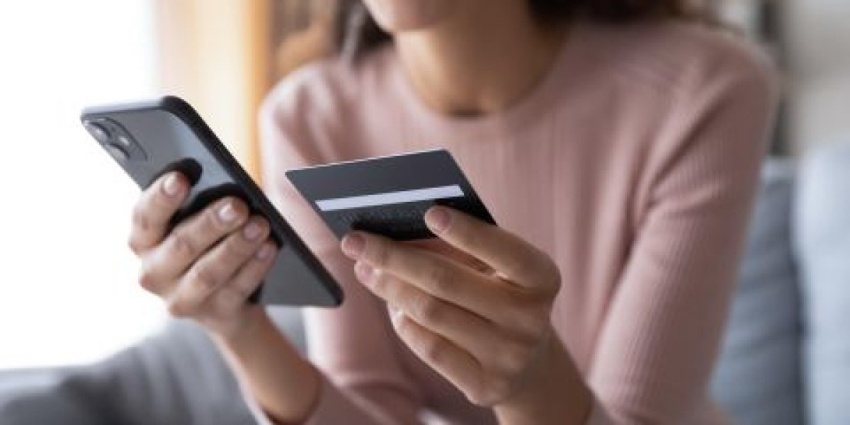 Ваши деньги под защитой: как переводы самому себе через СБП стали новым оружием мошенников