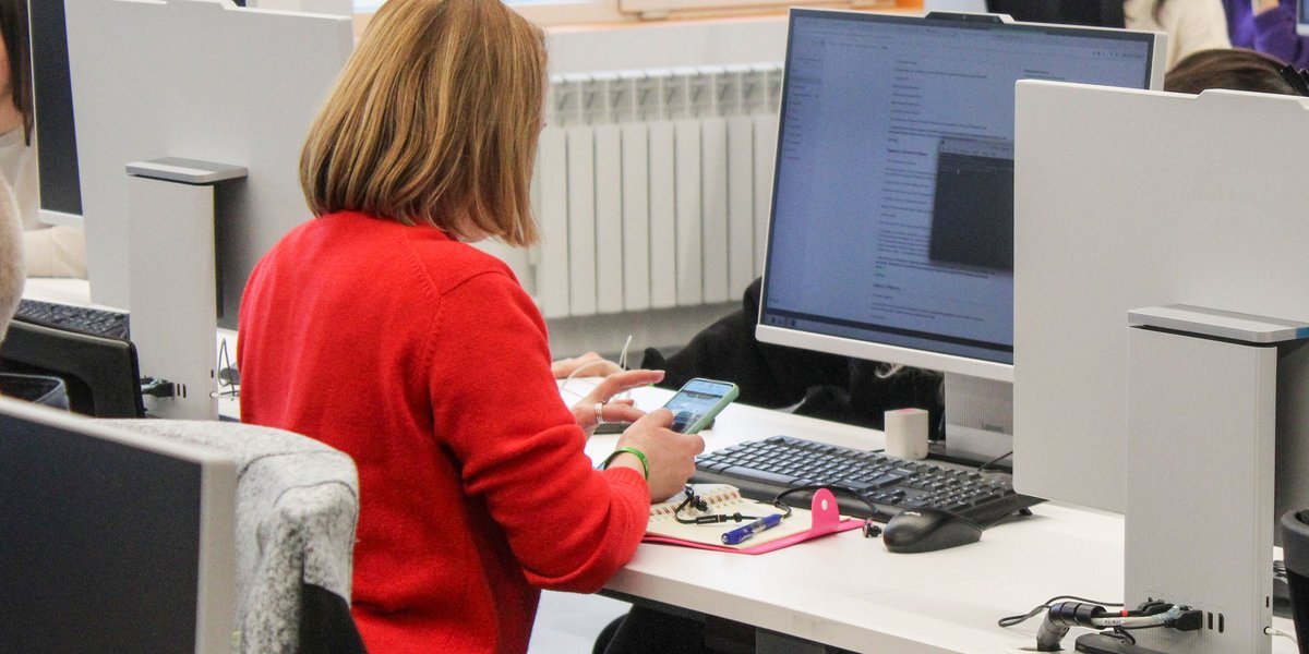 13-я зарплата может снова появиться у российских бюджетников