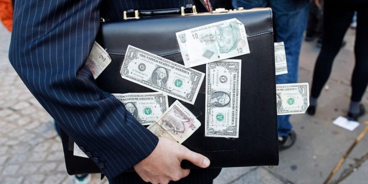 Гнездо паразитов: Как иностранные агенты разоряют Россию изнутри