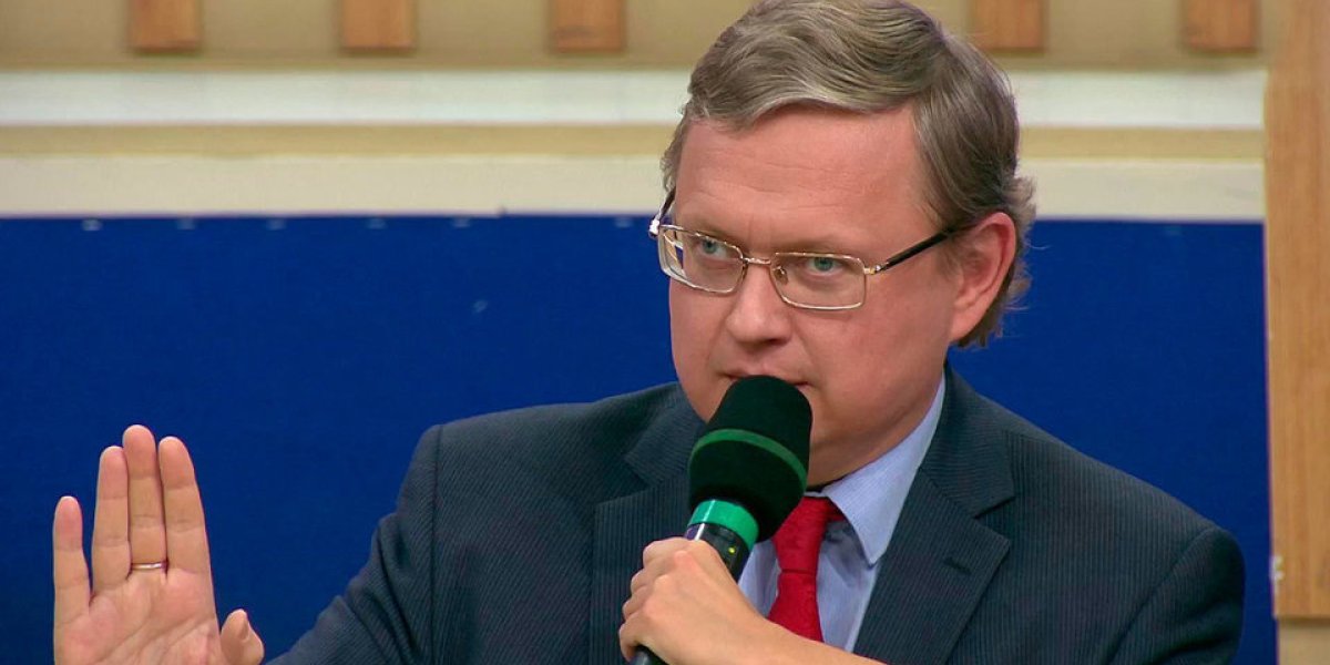 «Машинка по разграблению советского наследия»: Делягин предложил России посмотреть на себя в зеркало «Машинка по разграблению советского наследия»: Делягин предложил России посмотреть на себя в зеркало