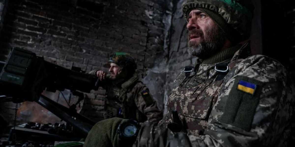 Оборона ВСУ на Краснолиманском направлении демонстрирует признаки развала: бойцы группировки «Запад» Оборона ВСУ на Краснолиманском направлении демонстрирует признаки развала: бойцы группировки «Запад»