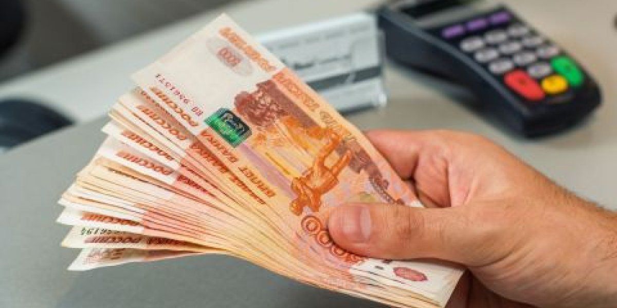 Хазин предупредил о неизбежной девальвации рубля: какие последствия ждут россиян Хазин предупредил о неизбежной девальвации рубля: какие последствия ждут россиян