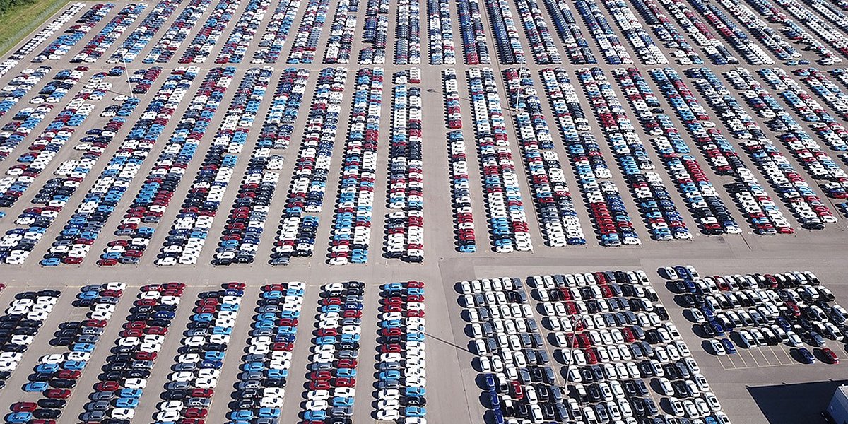 Рекордный бум на вторичке: почему россияне массово переходят на подержанные авто