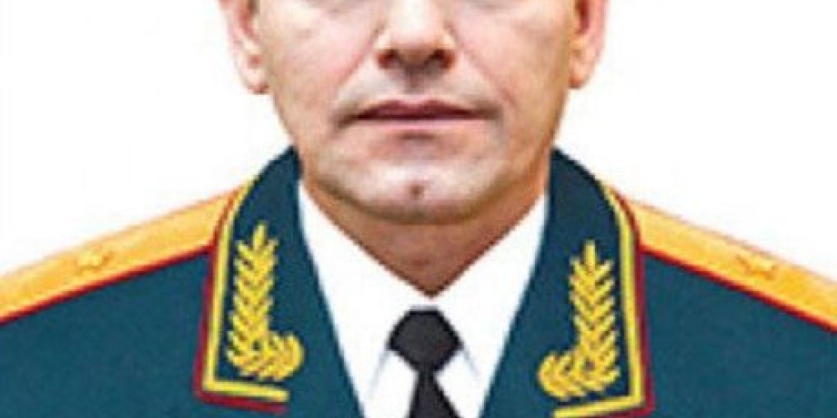 В ответ на гибель генерала Сарварова в России начертят не одну, а сто тысяч «красных» линий В ответ на гибель генерала Сарварова в России начертят не одну, а сто тысяч «красных» линий