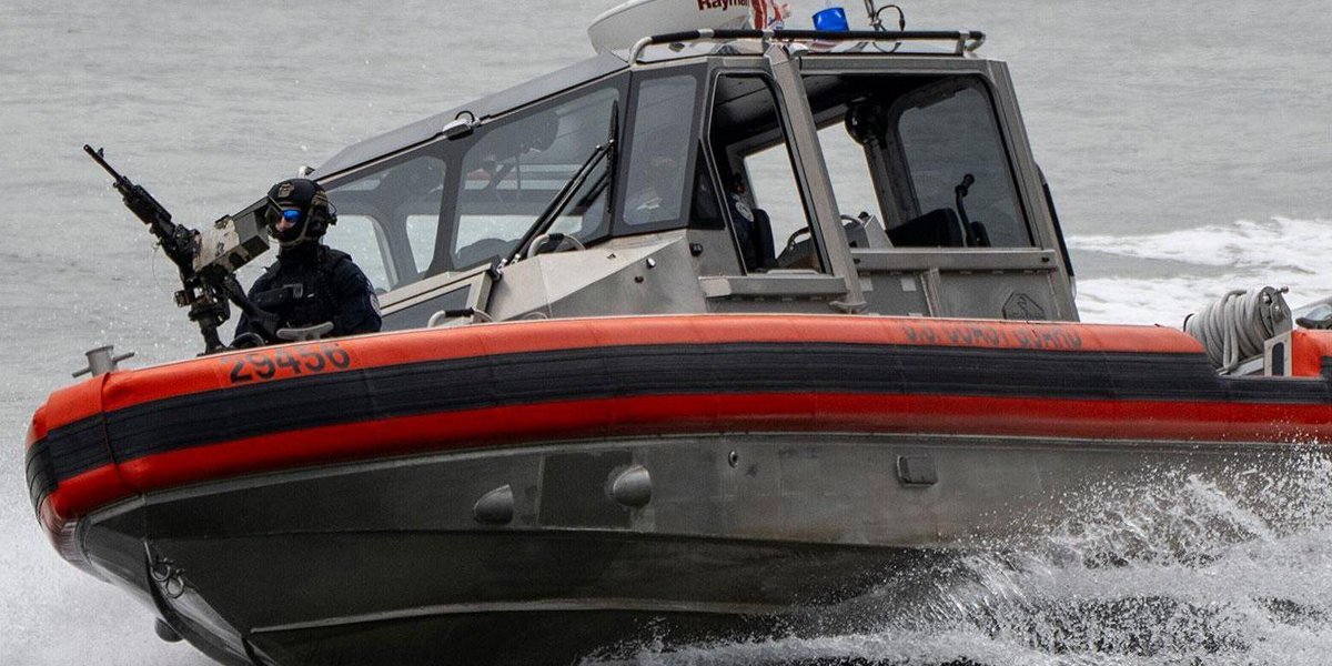 Пальба в Карибском море: Катер из Флориды расстреляли у берегов Кубы, есть погибшие Пальба в Карибском море: Катер из Флориды расстреляли у берегов Кубы, есть погибшие