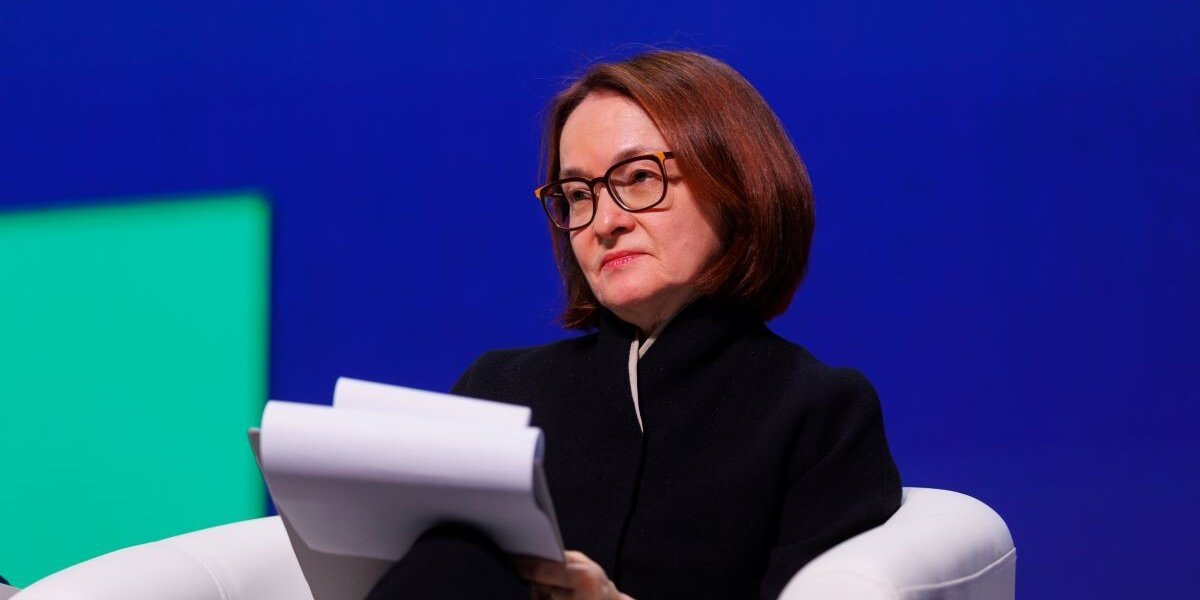 Операторов связи заставят отвечать рублем за звонки мошенников? ЦБ готовит новую атаку Операторов связи заставят отвечать рублем за звонки мошенников? ЦБ готовит новую атаку